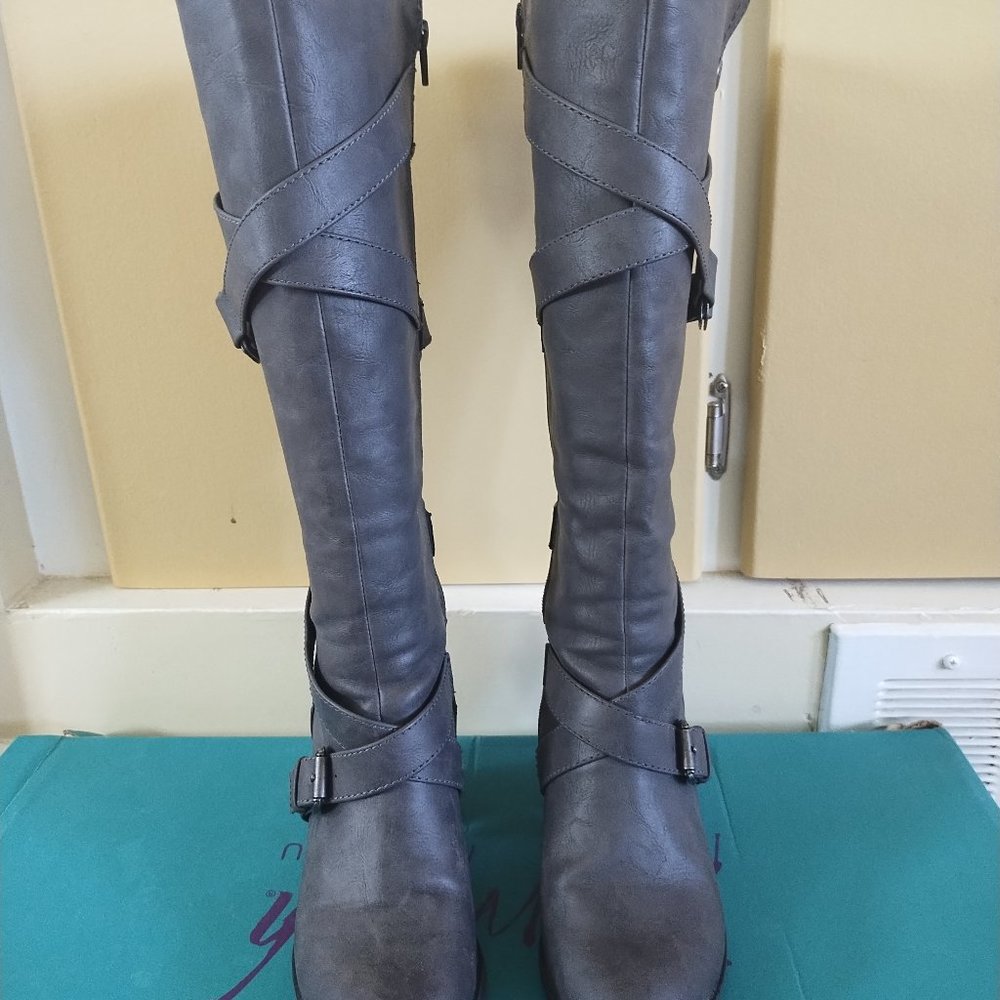 Blowfish Malibu Dark Grey Boot 7.5